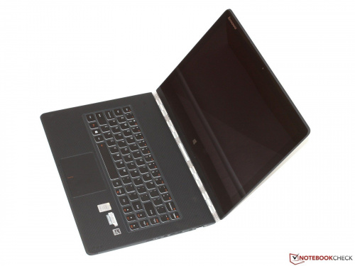 Lenovo IdeaPad Yoga 3 11 Black вид боковой панели